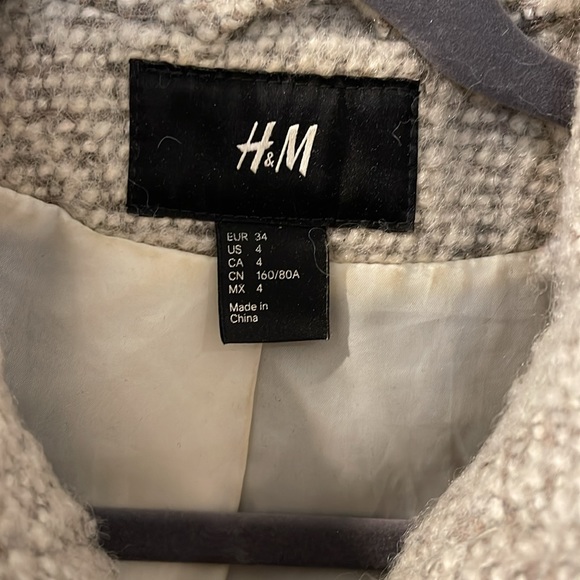 H&M Tan Wool Houndstooth Coat - Picture 3 of 10